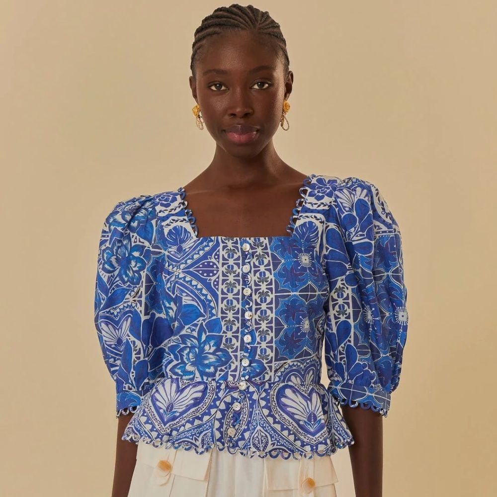 NWT Farm Rio Blue Tile Dream Short Sleeve Blouse | Size L